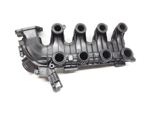 Pojistková skříňka Всасывающий коллектор 9684941780   Volvo V50 2010