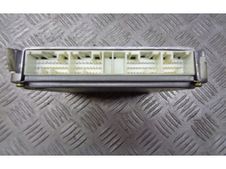 Řídící jednotka 89661-05410   Toyota Avensis T220 2002