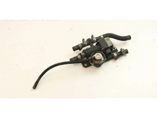 Топливная рампа 1740281, 13311740281   BMW Z3 E36 3.2 