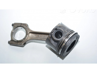 Píst    BMW 7 E65 E66  pro naftový motor 3.0 M57S 