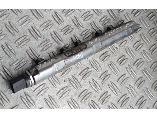 Vstřikovací lišta 7823460, 695848   Mini Cooper Countryman R60     