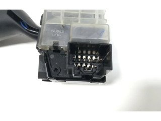 Переключатель дворников 17D682   Mazda 3 II