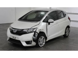 Нижняя решётка (из трех частей) Honda Jazz 2015-2020 года 70113TARGO      