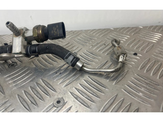 Топливная рампа 079127509CB, 06E906051K   Audi A8 S8 D4 4H  