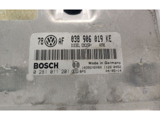 Řídící jednotka 038906019KE, 0281011201   Volkswagen Passat Alltrack 2004