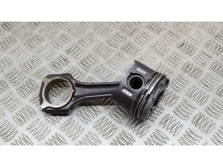 Píst A6110300320, A6110300717   Mercedes-Benz C W203  pro naftový motor 2.2 OM 611.962 