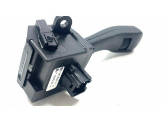 Ручка стеклоочистителей 8363669, 01204020   BMW X3 E83