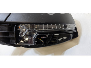 Зеркало электрическое        Skoda Scala   -  года   