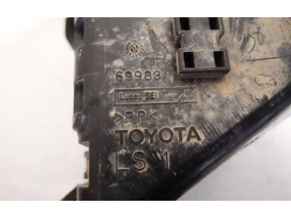  Pojistková skříňka 69983   Toyota Avensis T220 2000