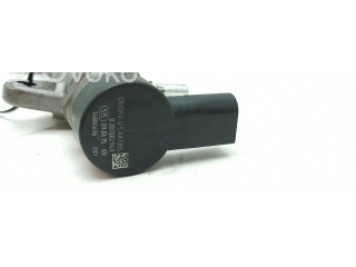 Vstřikovací lišta 8514154, 0281002949   BMW X4 F26  pro naftový motor 2.0  