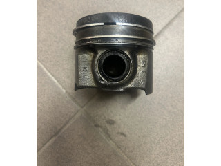 Píst 0851E, 18R10851E   Ford Kuga II     