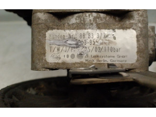Насос рулевого управления 8683377, 7613955141   Volvo S80