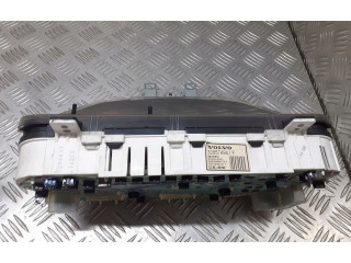 Pojistková skříňka Спидометр (приборный щиток) 30857494   Volvo S40, V40 