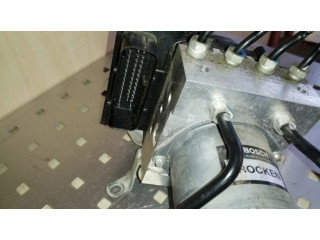 Jednotka ABS    BMW 3 E90 E91 2006