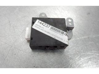 Блок комфорта 8953060290   Toyota Land Cruiser (J120)   