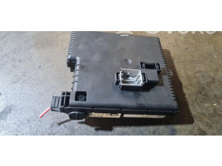   Pojistková skříňka 30728512   Volvo XC90 2008