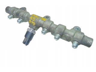 Топливная рампа 0445214012   Fiat Marea  