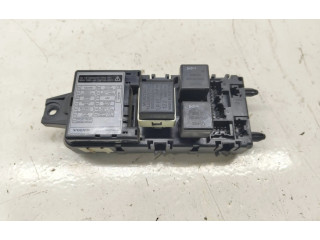   Pojistková skříňka 30889989   Volvo S40, V40 2000
