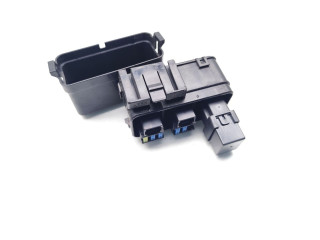 Ящик предохранителей (комплект) K1538265F10, 25230-7995A   Infiniti Q50