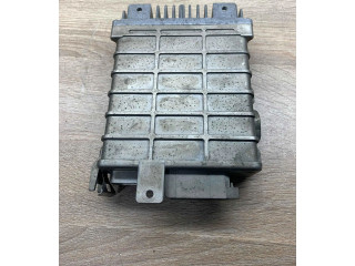 Řídící jednotka 0285007040, 893907383   Volkswagen Jetta II 1984