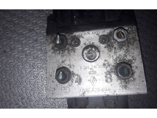 Блок АБС 0265216555, 7700423034   Renault  Megane I  1995 - 2002 года