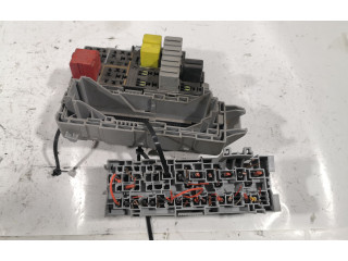 Блок предохранителей  93363140   Opel Meriva A    