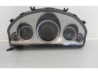 Přístrojová deska  Mercedes-Benz CLK AMG A208 C208 2011 A2129001810, A2C53257171  