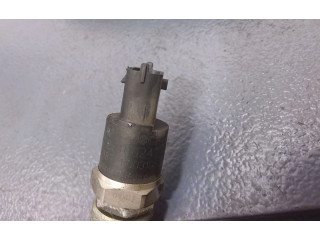 Vstřikovací lišta 0445216002, 0445216002   Opel Omega B2     