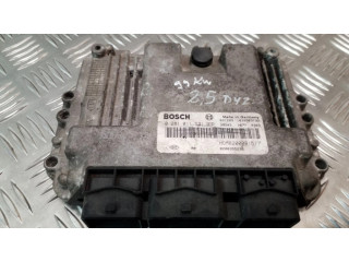 Řídící jednotka 0281011531, 8200355236   Opel Vivaro 2006