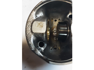 Píst 8372T   Audi A6 S6 C7 4G     