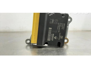 Блок подушек безопасности 985105725R   Renault Captur II