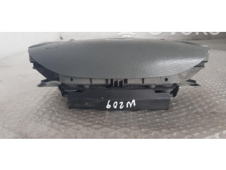 Подушка безопасности водителя 2308600002   Mercedes-Benz CLK A209 C209
