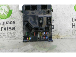 Блок предохранителей  S11805320D, 0090012   Peugeot Partner    