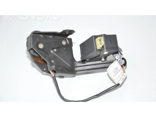 замок багажника 8238469, 8384069    BMW 5 E39 1996-2003 года