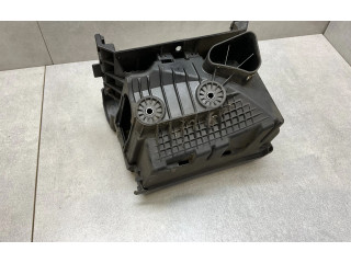   Pojistková skříňka 5C0937132A   Volkswagen Jetta VI 2012