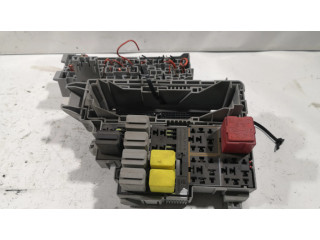 Блок предохранителей  93363140   Opel Meriva A    