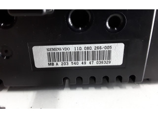 Přístrojová deska  Mercedes-Benz C W203 2005 110080266005, A2035404947  