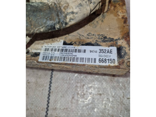 Řídící jednotka P04748352ae   Chrysler Pacifica 2004