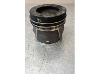  Поршень  40353620, 028PI00139002  Volkswagen Tiguan  