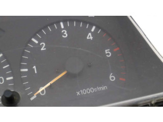 Панель приборов 83821-26880, 83861-26881   Toyota Hiace (H100)       