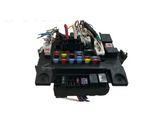 Блок предохранителей  8637A465, L8637002A   Mitsubishi Lancer VIII    