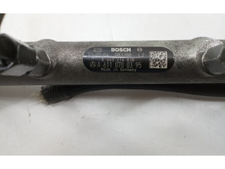 Vstřikovací lišta A6110700395, 0445214038   Mercedes-Benz C W203     