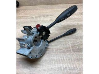 Ручка стеклоочистителей A1715400144, A1715402445    Mercedes-Benz CLS C219