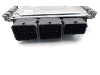Řídící jednotka 9677013180, 0281017333   Citroen C3 Picasso 2011