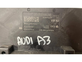 Блок комфорта 5Q0937084AE   Audi A3 S3 8V   