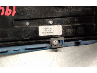 Zpětné zrcátko  Mercedes-Benz A W176 2016  A212906720  