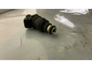 Vstřikovač 1747406, D3763FA   BMW 7 E38  pro benzínový motor 4.0  