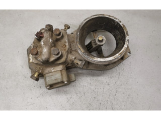 Vstřikovací lišta 0438121011, 026133353   Audi 80 90 B3     