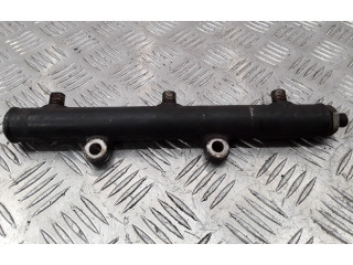 Vstřikovací lišta 4R8Q9C066AC, A2020001297   Peugeot 607  pro naftový motor 2.7 UHZ 