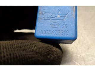 Блок предохранителей 0015429919   Mercedes-Benz C W202    